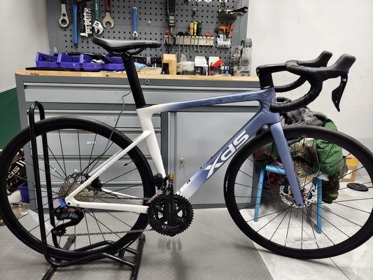 Upgrading the XDS RS7: Titanium Bolts for a Lighter, Stronger Ride