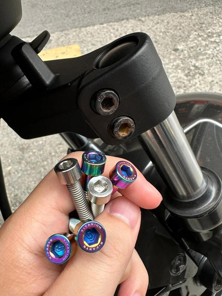 BIKE BOLTS